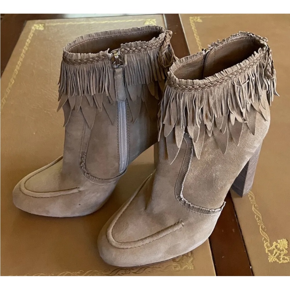 AQUAZZURA‎ 39 Tiger Lily Cappuccino Suede Fringe Braided Tassel Bootie 36 $995